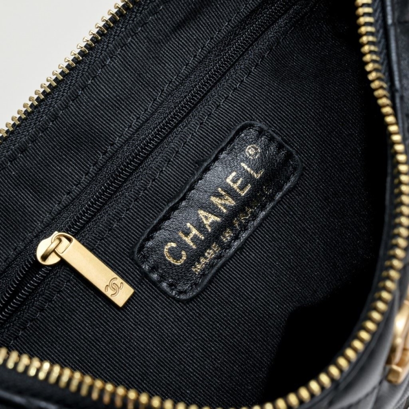 Ch**el hobo bags